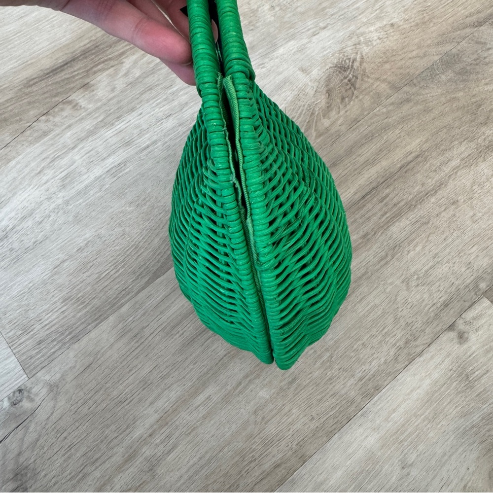 Kate Spade x Target Green Wicker Crescent Bag - Picture 8 of 12